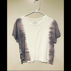 American Eagle tshirt